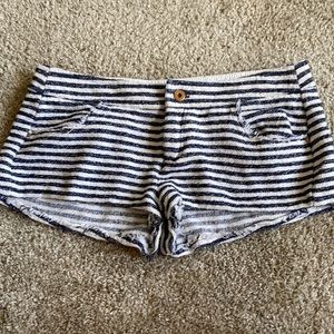 ZARA TRAFALUC COLLECTION STRIPED SHORTS SIZE 8
